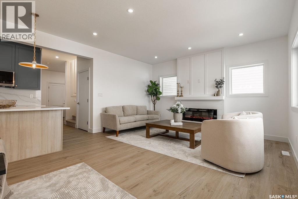 307 Sharma Crescent, Saskatoon, Saskatchewan  S7W 1J1 - Photo 9 - SK031951