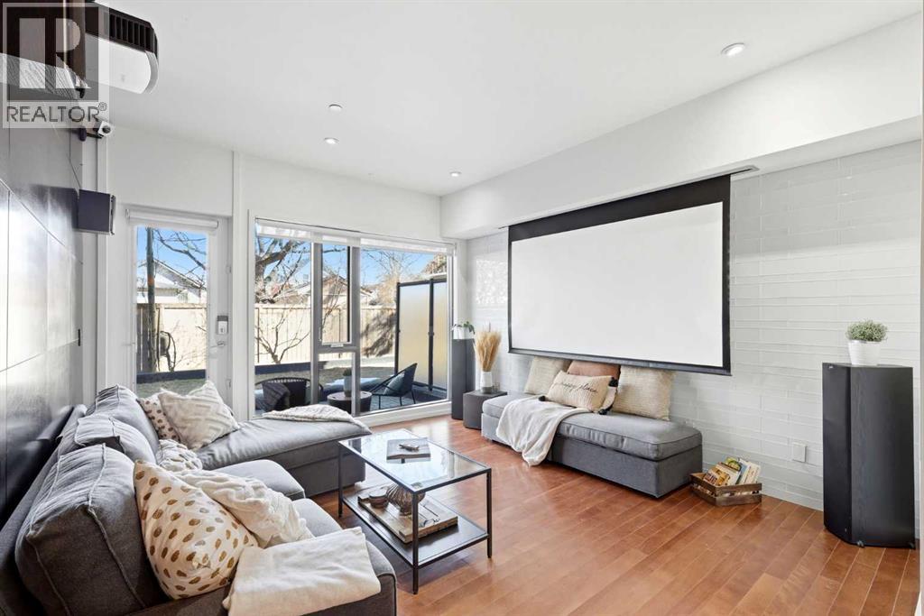 105, 414 Meredith Road NE, Calgary, Alberta