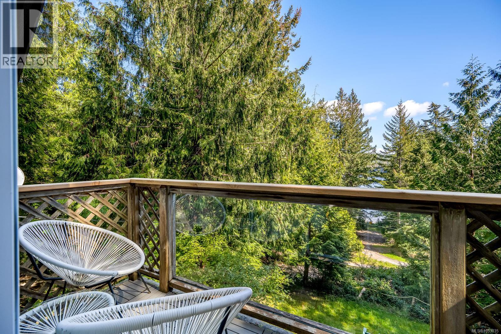 833 Austin Dr, Cortes Island, British Columbia  V0P 1K0 - Photo 22 - 1033035