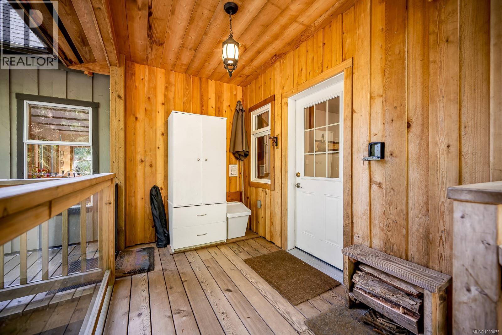 833 Austin Dr, Cortes Island, British Columbia  V0P 1K0 - Photo 32 - 1033035