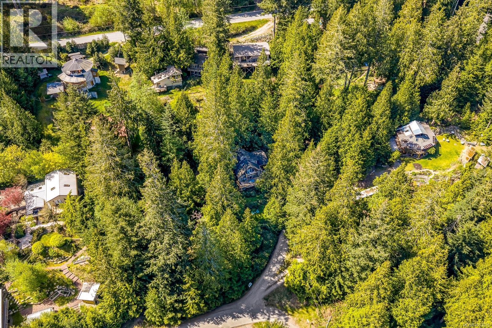 833 Austin Dr, Cortes Island, British Columbia  V0P 1K0 - Photo 40 - 1033035