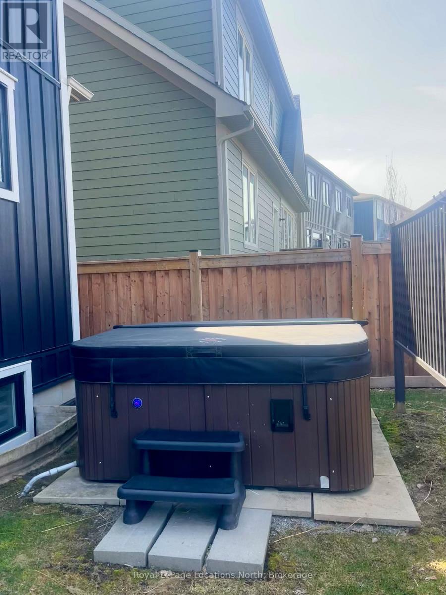 205 Yellow Birch Crescent, Blue Mountains, Ontario  L9Y 0Z3 - Photo 43 - X12947158