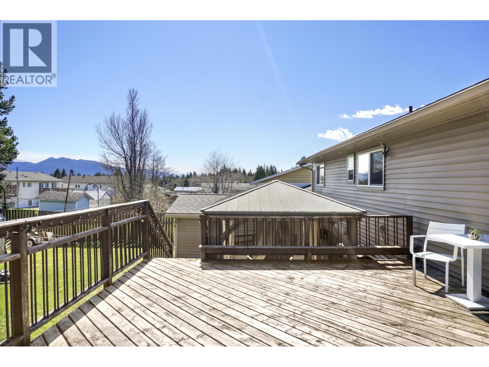 76 Carlson Street, Kitimat, British Columbia  V8C 1B1 - Photo 9 - R3115593