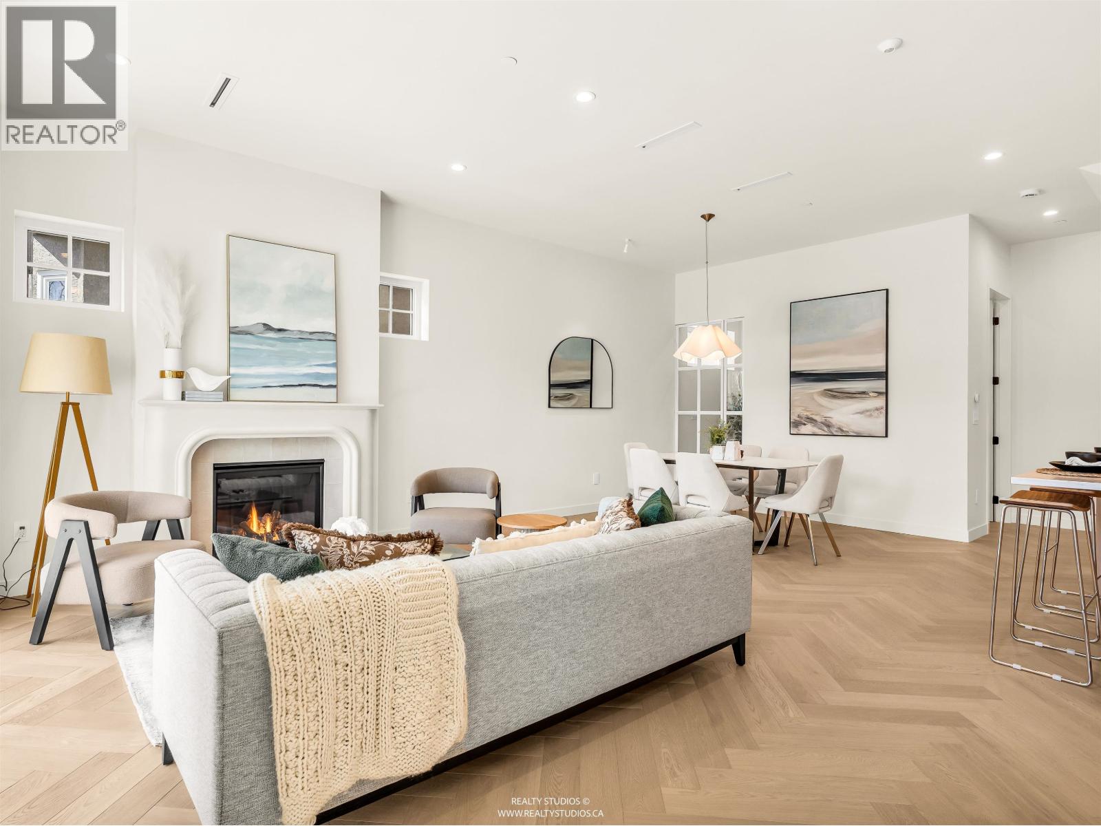 1 2043 W 45th Avenue, Vancouver, British Columbia  V6M 2H8 - Photo 13 - R3115795