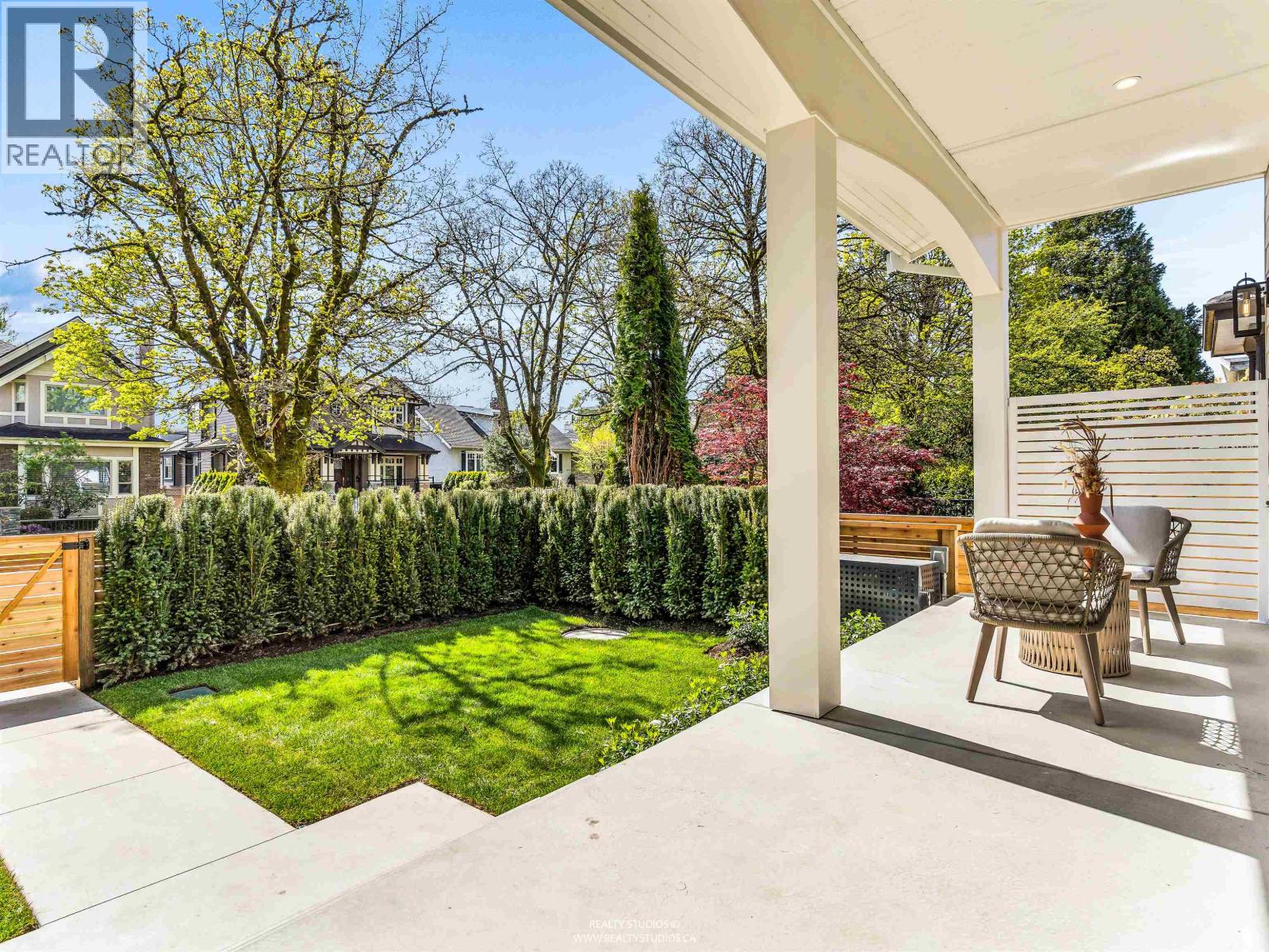 1 2043 W 45th Avenue, Vancouver, British Columbia  V6M 2H8 - Photo 3 - R3115795