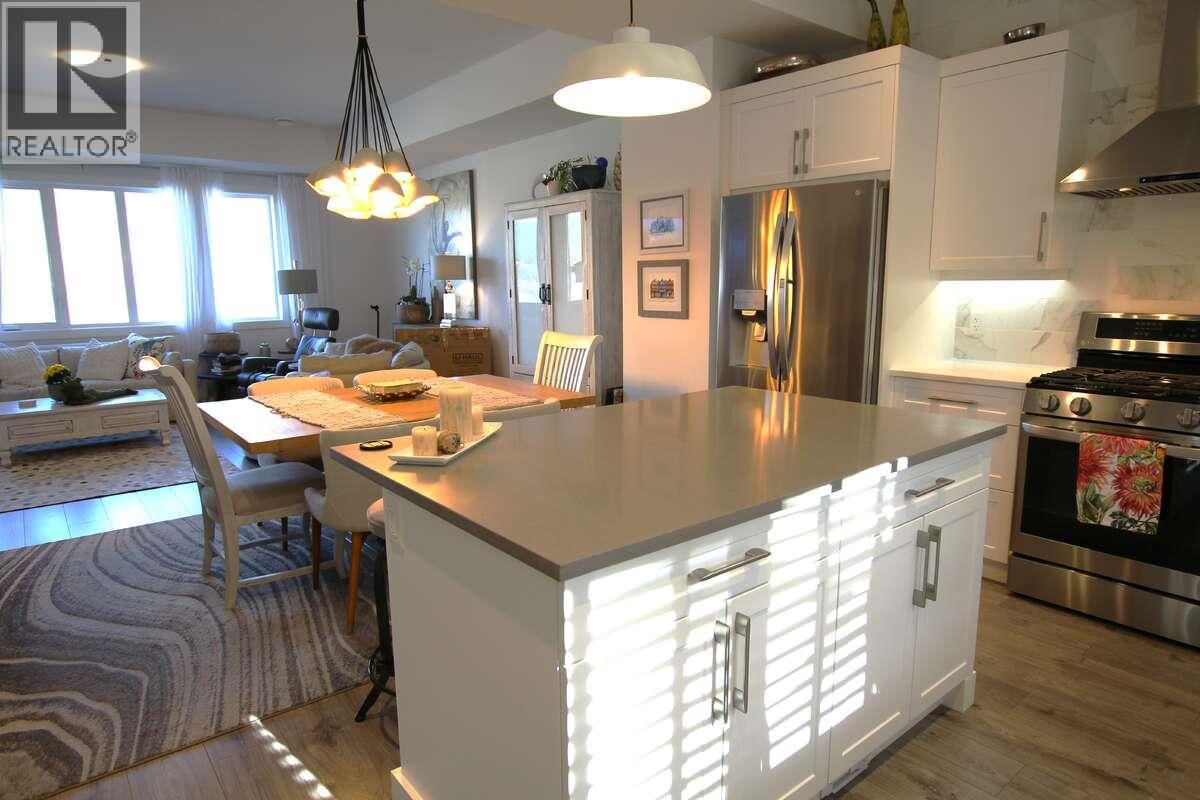 2897 Robinson Road, Lake Country, British Columbia  V4V 1H8 - Photo 3 - 10384875