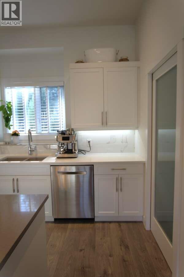 2897 Robinson Road, Lake Country, British Columbia  V4V 1H8 - Photo 9 - 10384875