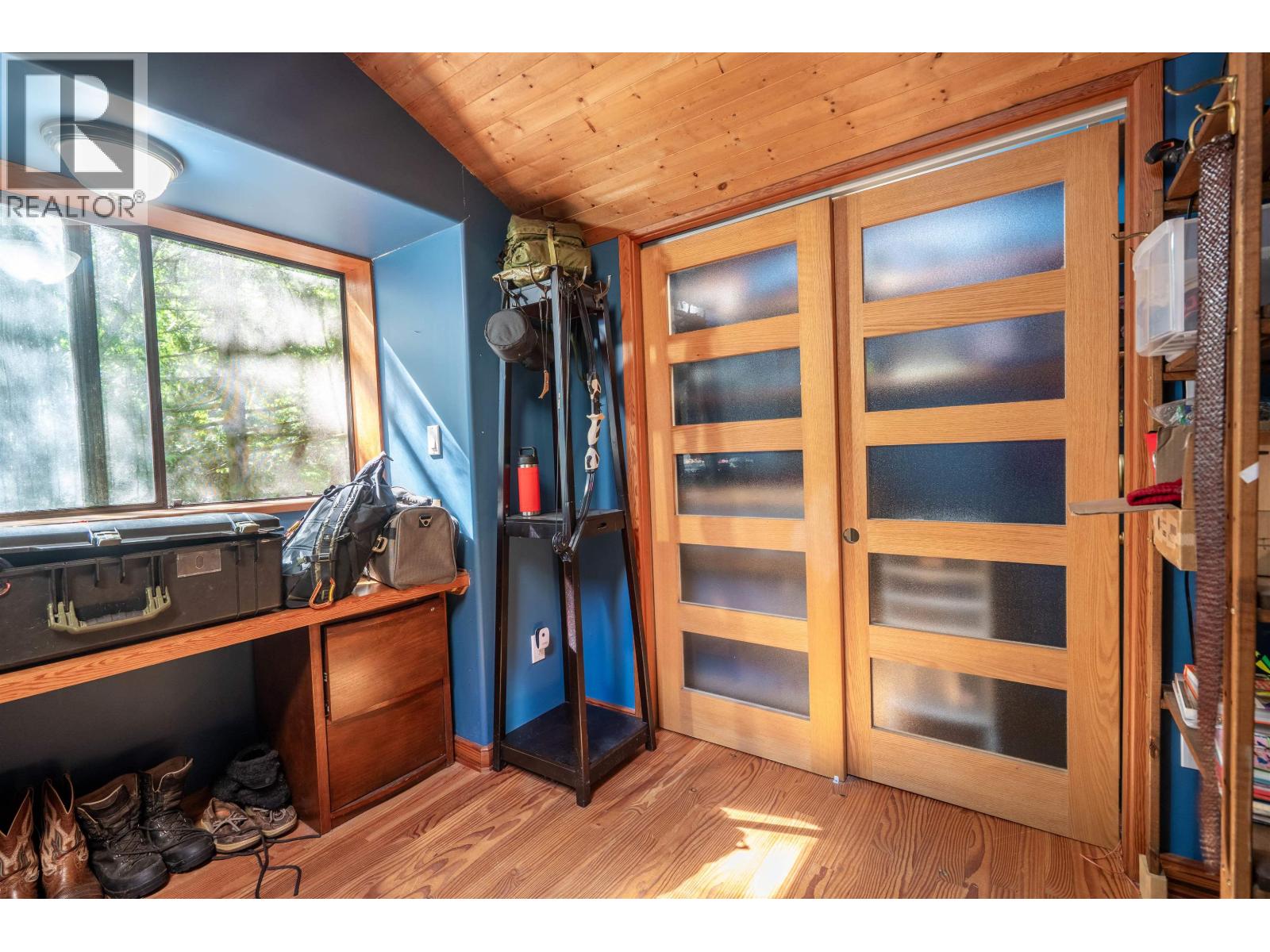 2931 Grauman Road, Roberts Creek, British Columbia  V0N 2W1 - Photo 16 - R3115796