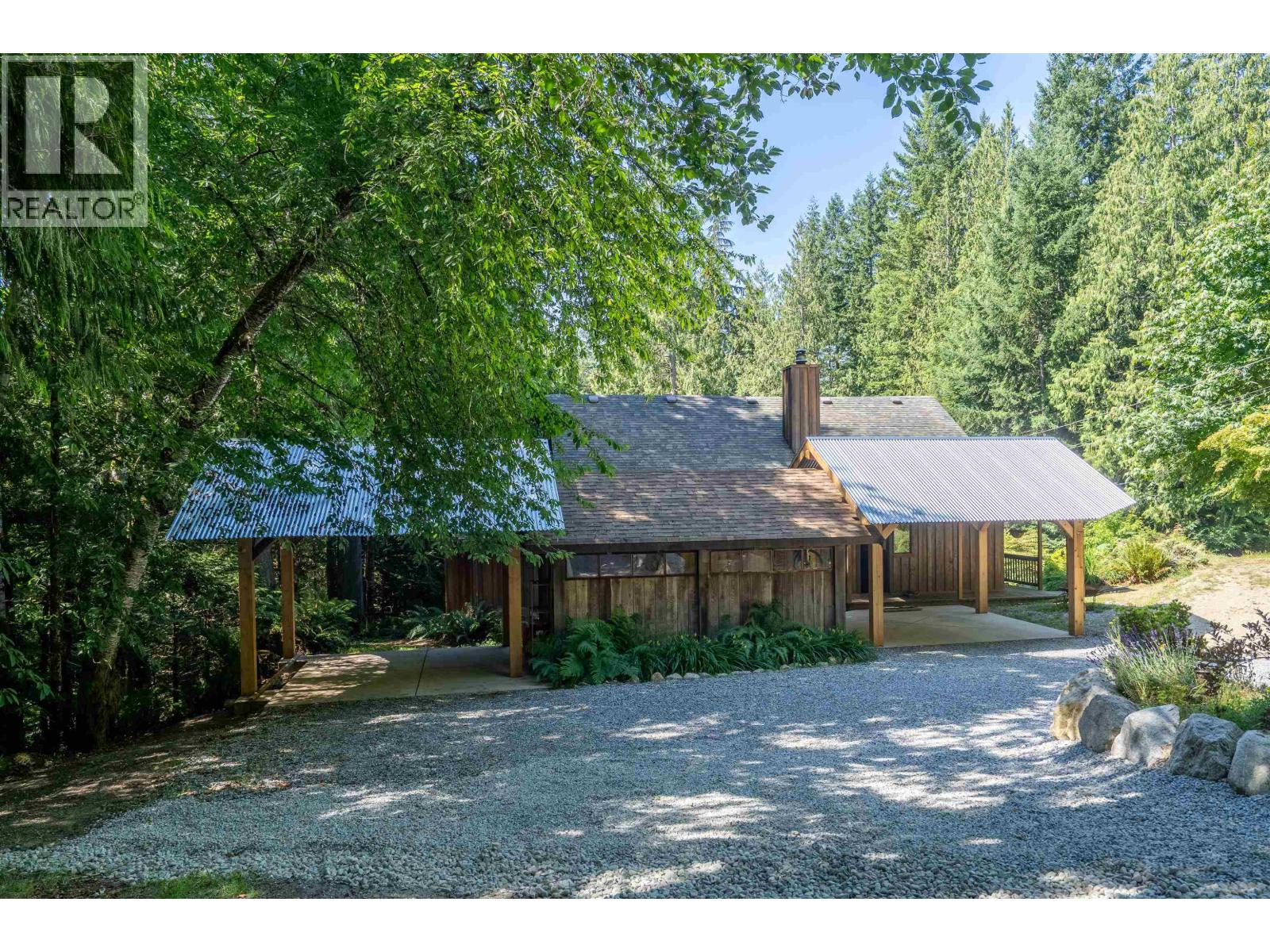 2931 Grauman Road, Roberts Creek, British Columbia  V0N 2W1 - Photo 3 - R3115796