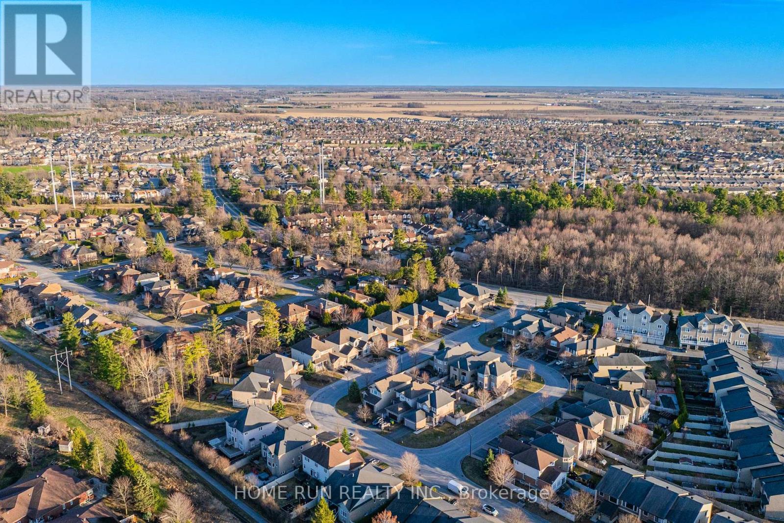 131 Kinghaven Crescent, Ottawa, Ontario  K2M 0C3 - Photo 2 - X13044360