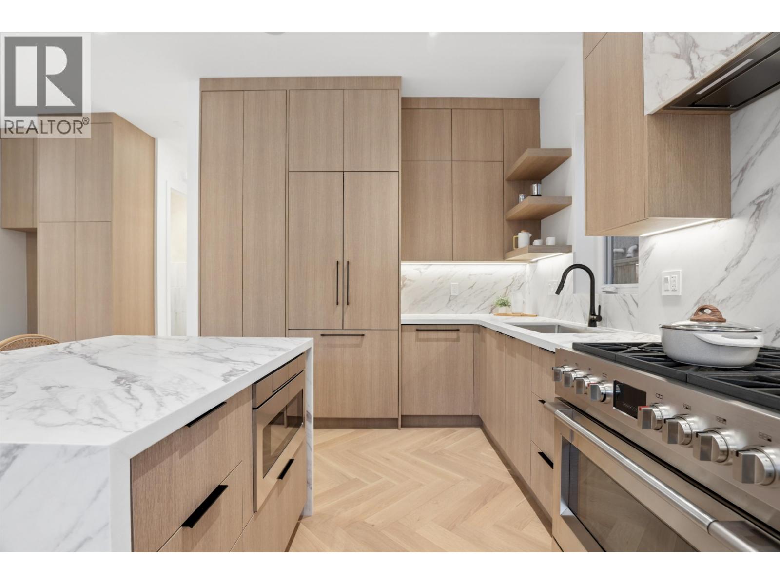 2 2130 E 2 Avenue, Vancouver, British Columbia  V5N 1E8 - Photo 13 - R3113336