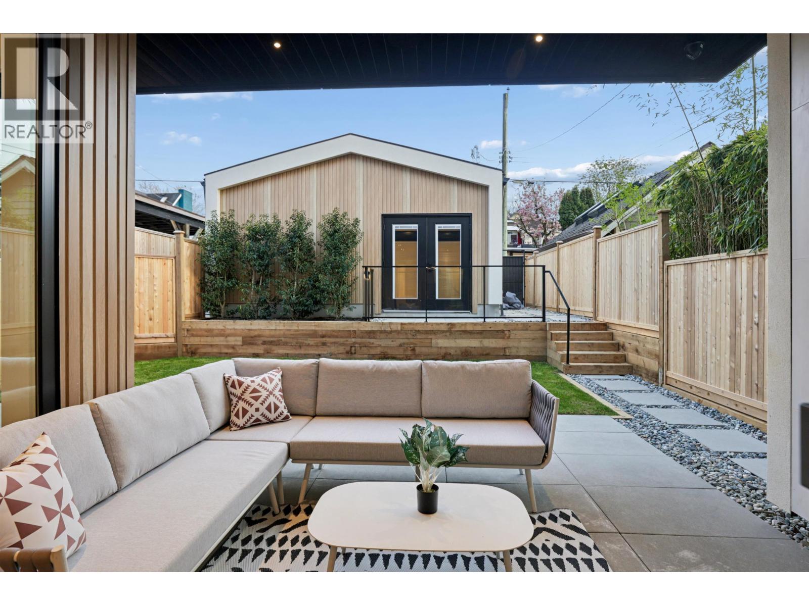 2 2130 E 2 Avenue, Vancouver, British Columbia  V5N 1E8 - Photo 23 - R3113336