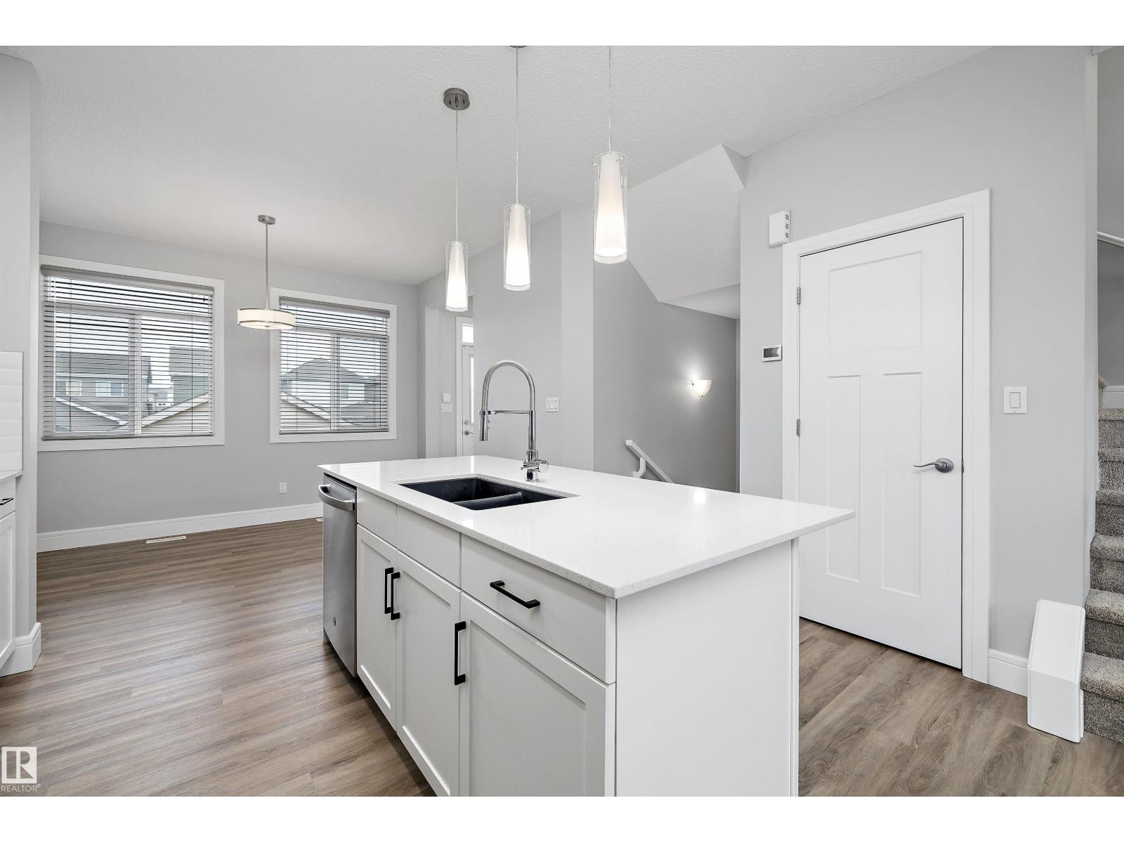 4235 Chichak Cl Sw, Edmonton, Alberta  T6W 4B3 - Photo 14 - E4484233