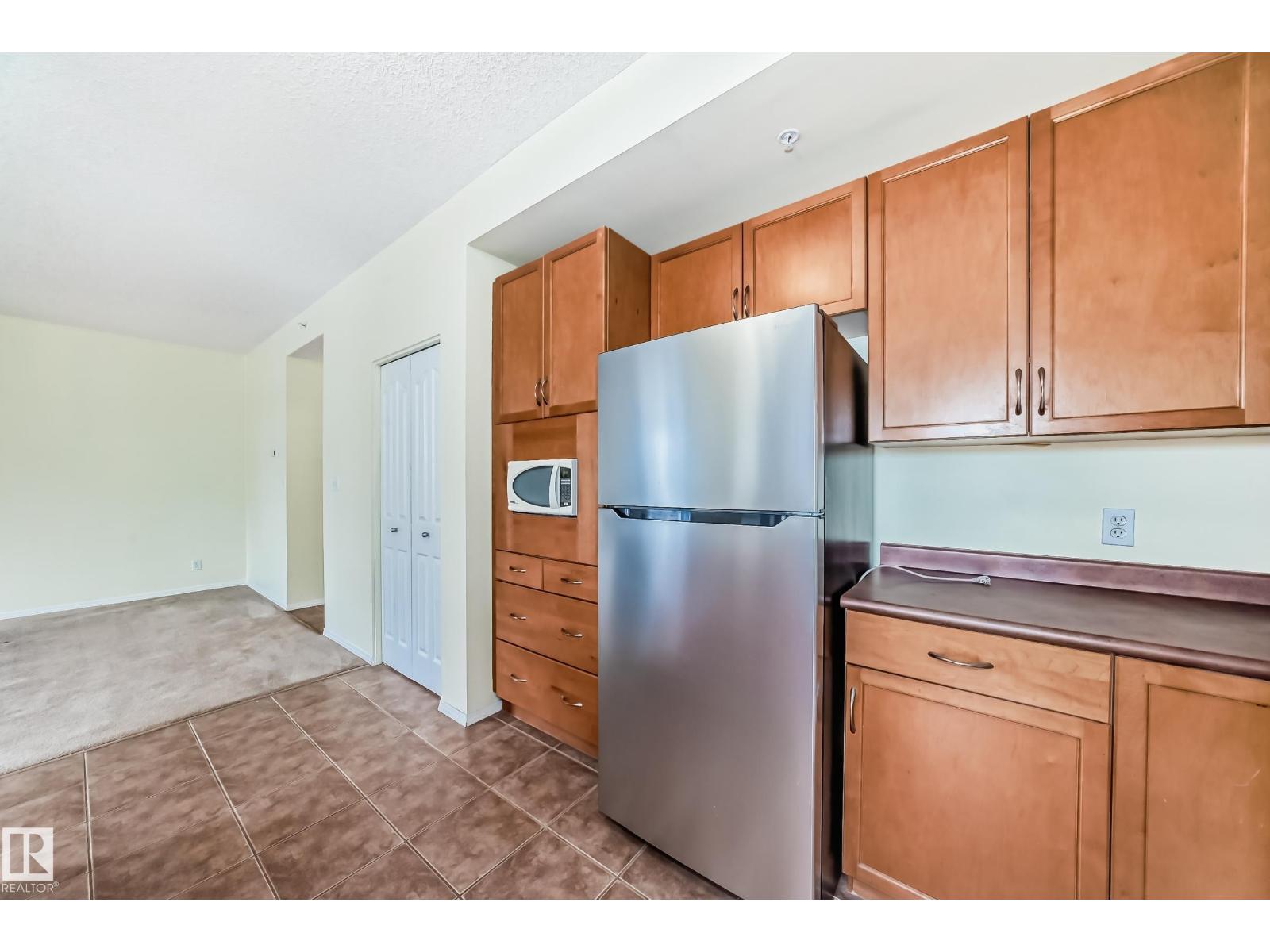 #1003 9707 105 St Nw, Edmonton, Alberta  T5K 2Y4 - Photo 10 - E4484234