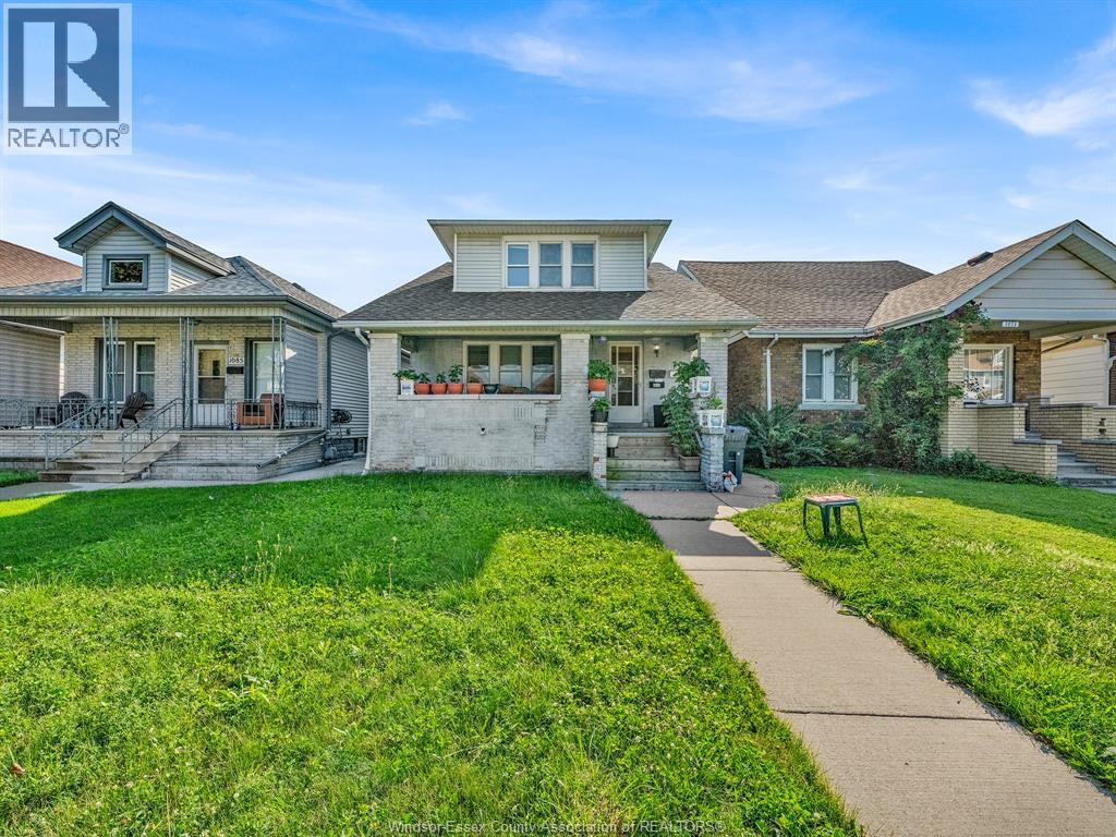 1077 Moy Avenue, Windsor, Ontario  N9A 2P2 - Photo 2 - 26009184