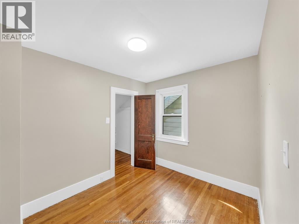 1077 Moy Avenue, Windsor, Ontario  N9A 2P2 - Photo 5 - 26009184