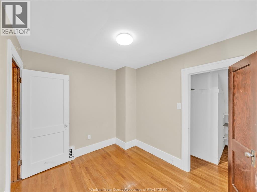 1077 Moy Avenue, Windsor, Ontario  N9A 2P2 - Photo 6 - 26009184