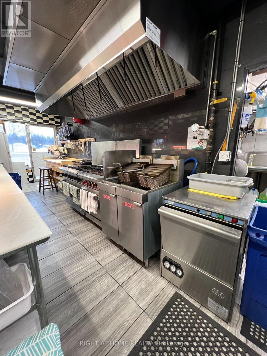 543 Speedvale Avenue E, Guelph, Ontario  N1E 1P7 - Photo 12 - X12719500