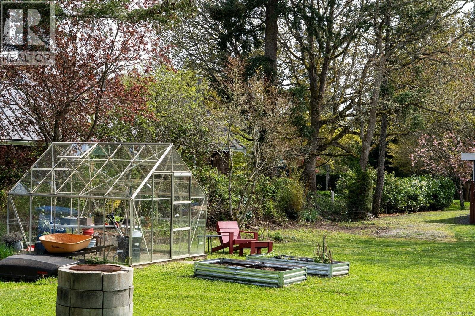 826 Birch Rd, North Saanich, British Columbia  V8L 5R9 - Photo 38 - 1033189