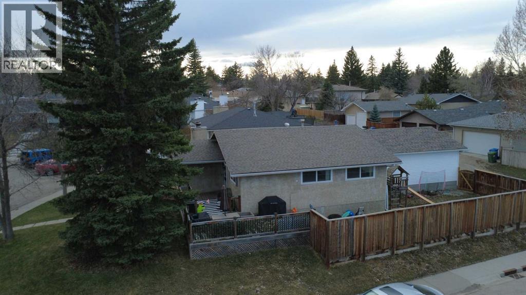 12019 Canfield Green SW, Calgary, Alberta  T2W 1V3 - Photo 45 - A2304400