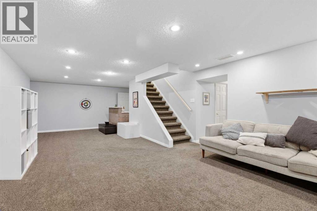 12019 Canfield Green SW, Calgary, Alberta  T2W 1V3 - Photo 30 - A2304400