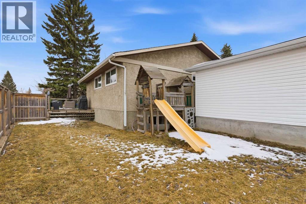 12019 Canfield Green SW, Calgary, Alberta  T2W 1V3 - Photo 39 - A2304400