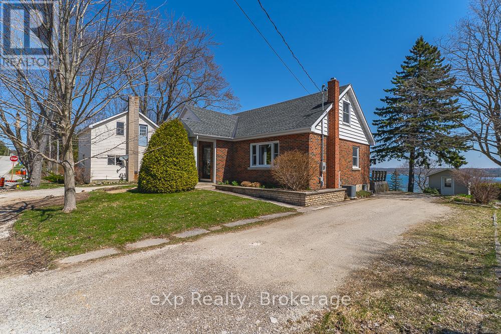 673 Gould Street, South Bruce Peninsula, Ontario  N0H 2T0 - Photo 2 - X13044432