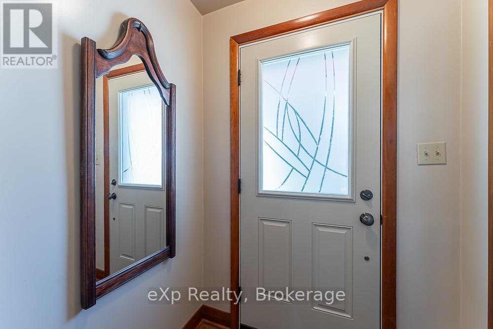 673 Gould Street, South Bruce Peninsula, Ontario  N0H 2T0 - Photo 5 - X13044432