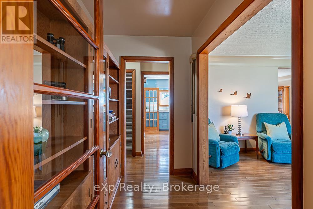 673 Gould Street, South Bruce Peninsula, Ontario  N0H 2T0 - Photo 6 - X13044432