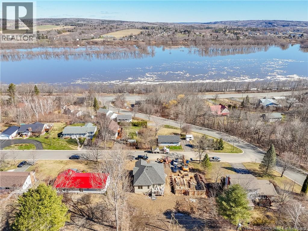 22 Mayflower Street, Fredericton, New Brunswick  E3C 1L5 - Photo 31 - NB133855