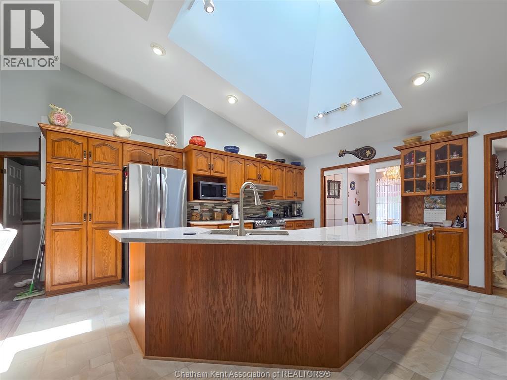 93 Gregory Drive, Chatham, Ontario  N7L 0C9 - Photo 6 - 26008542