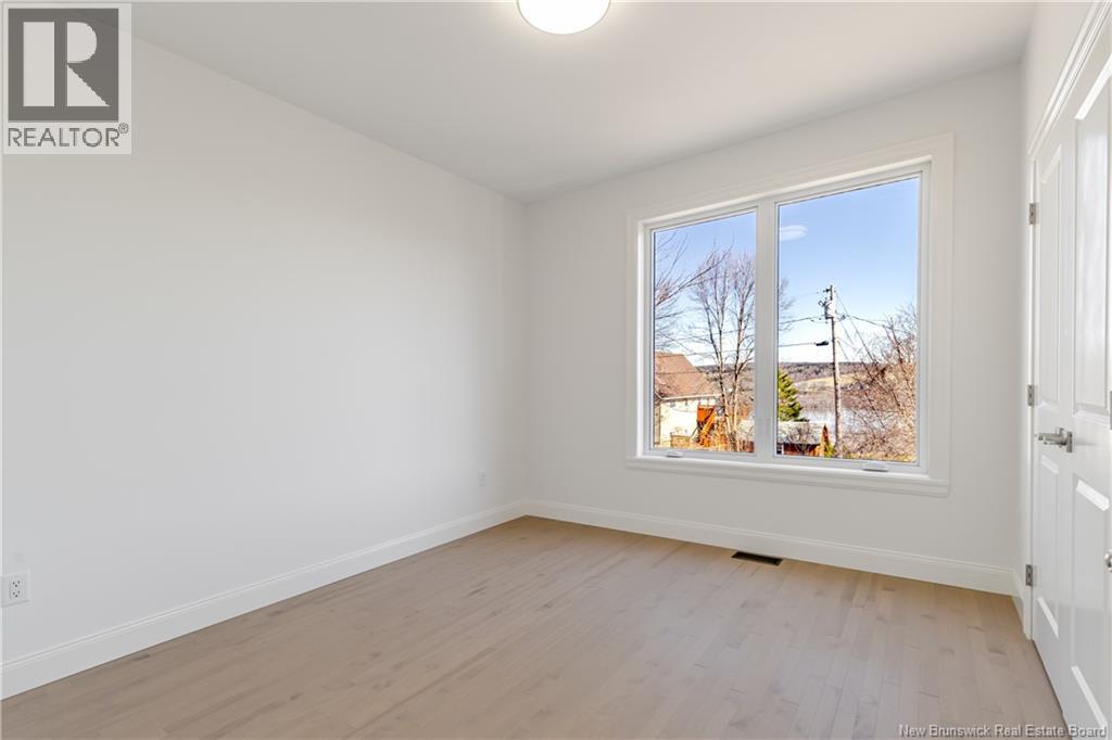 22 Mayflower Street, Fredericton, New Brunswick  E3C 1L5 - Photo 18 - NB133855
