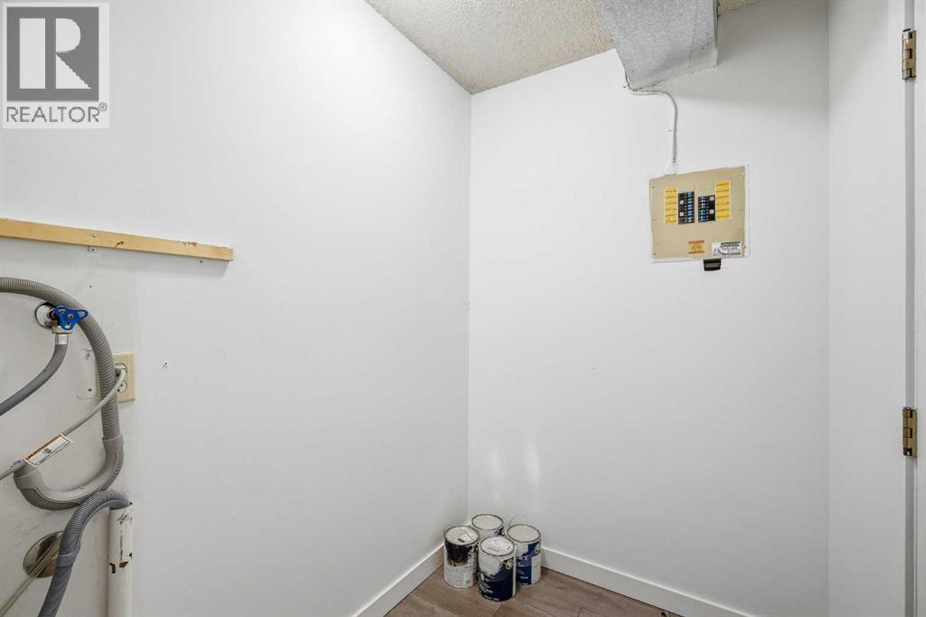 424, 200 Brookpark Drive Sw, Calgary, Alberta  T2W 3E5 - Photo 24 - A2300877