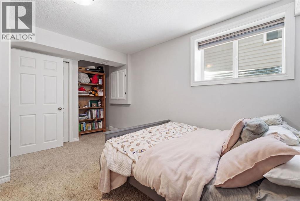 12 Crystal Shores Place, Okotoks, Alberta  T1S 2G3 - Photo 32 - A2302441