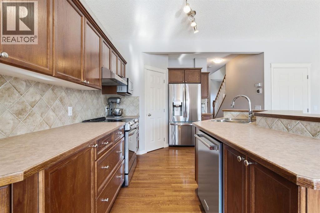 12 Crystal Shores Place, Okotoks, Alberta  T1S 2G3 - Photo 10 - A2302441