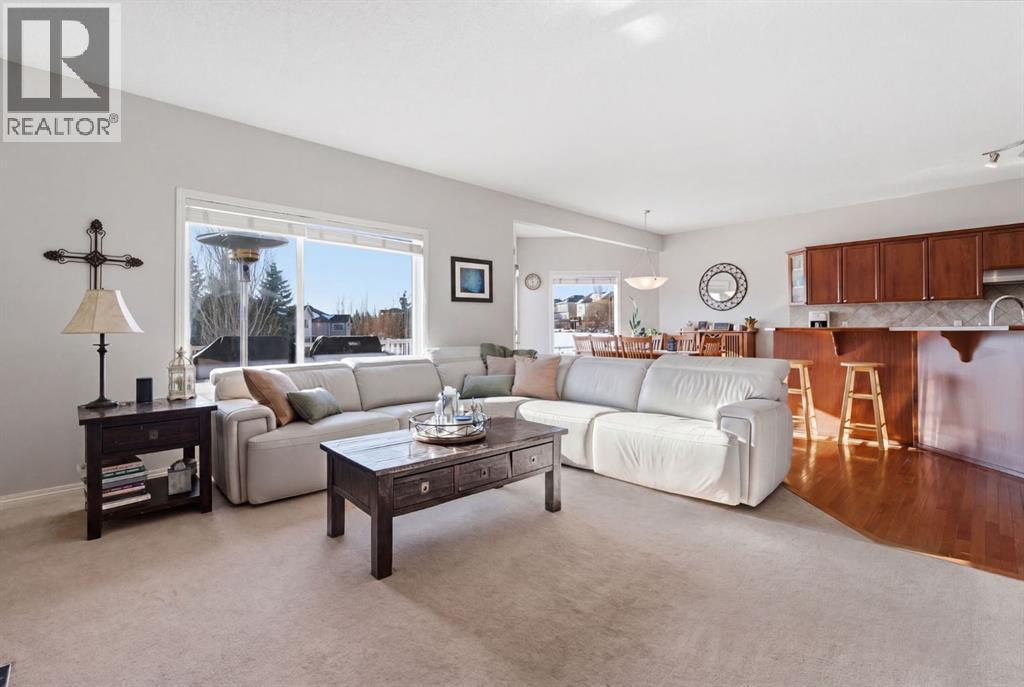 12 Crystal Shores Place, Okotoks, Alberta  T1S 2G3 - Photo 7 - A2302441