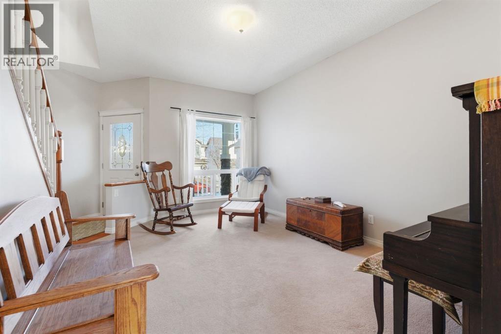 12 Crystal Shores Place, Okotoks, Alberta  T1S 2G3 - Photo 4 - A2302441