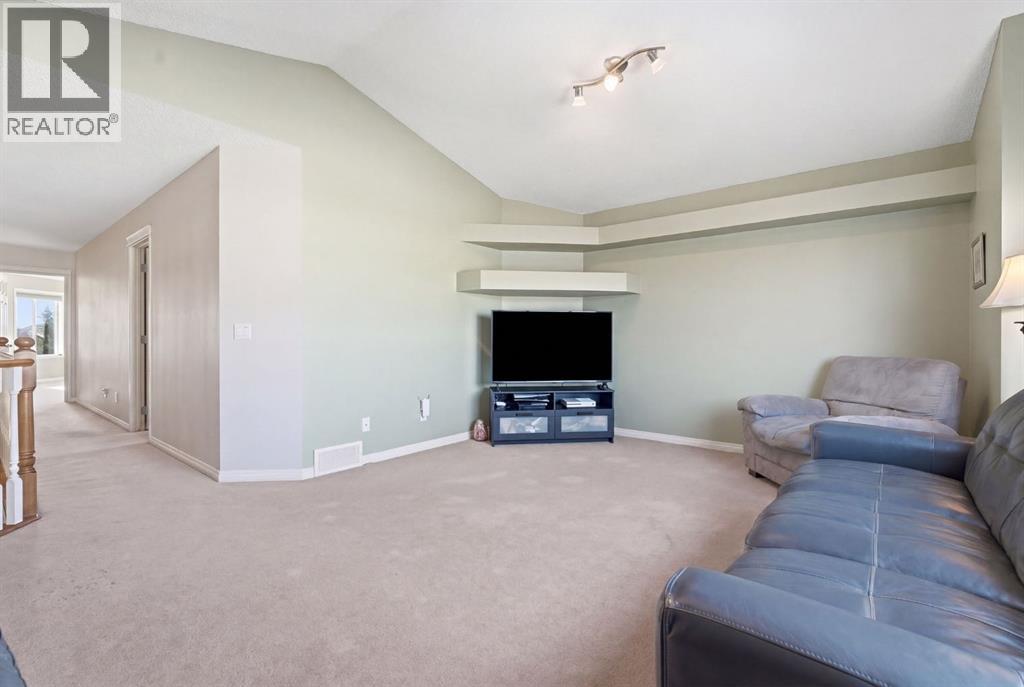 12 Crystal Shores Place, Okotoks, Alberta  T1S 2G3 - Photo 30 - A2302441