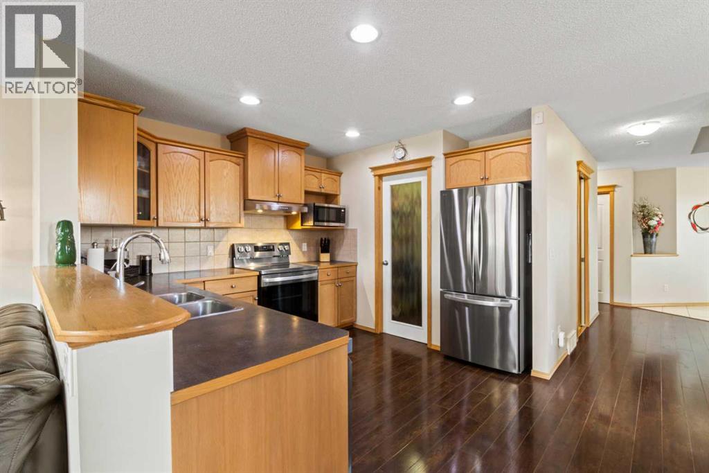 10 Taralea Bay Ne, Calgary, Alberta  T3J 5H1 - Photo 10 - A2303343