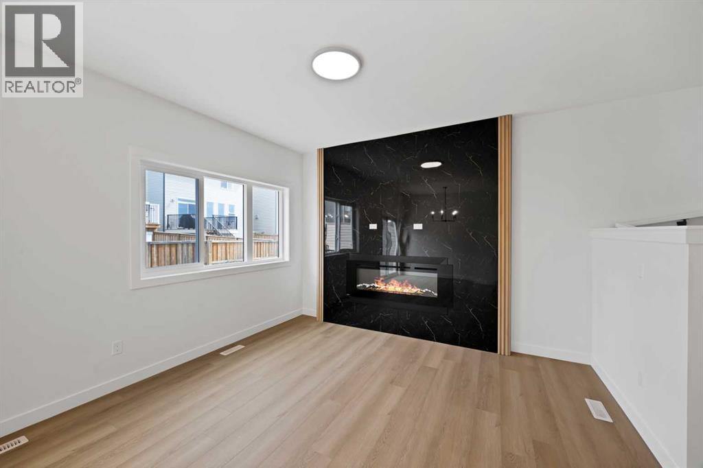 82 Heritage Circle, Cochrane, Alberta  T4C 3G9 - Photo 15 - A2304448