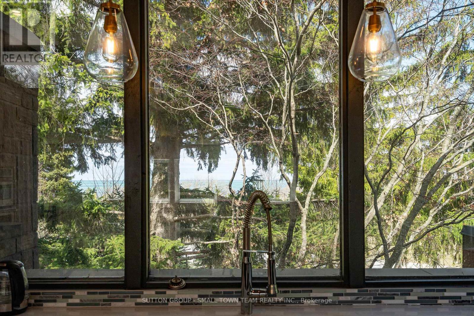 114 Lakeshore Road W, Blue Mountains, Ontario  L9Y 0S6 - Photo 12 - X13044414