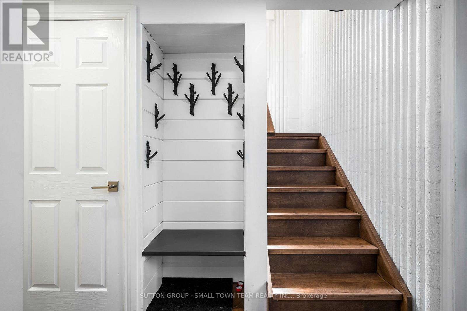 114 Lakeshore Road W, Blue Mountains, Ontario  L9Y 0S6 - Photo 17 - X13044414