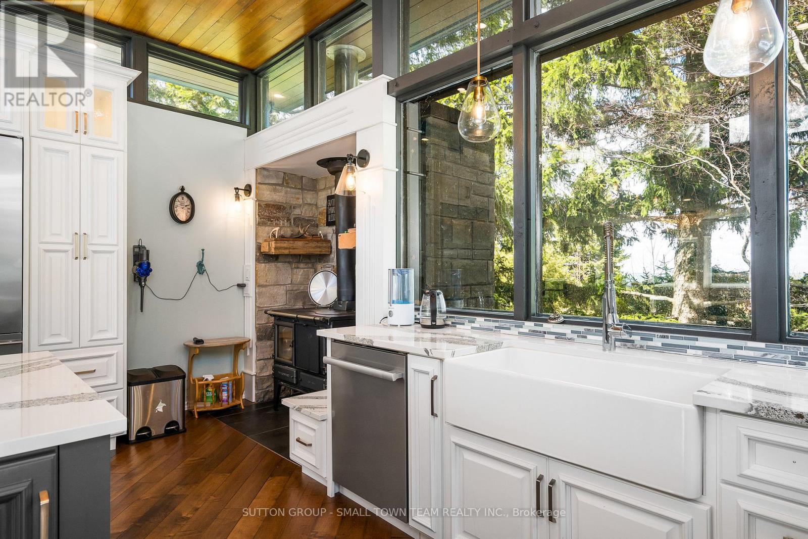 114 Lakeshore Road W, Blue Mountains, Ontario  L9Y 0S6 - Photo 8 - X13044414