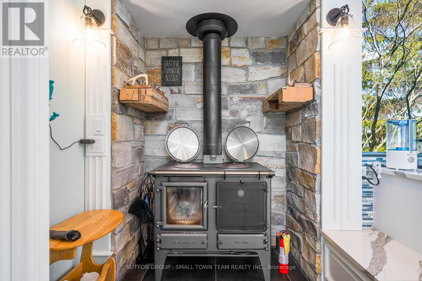 114 Lakeshore Road W, Blue Mountains, Ontario  L9Y 0S6 - Photo 9 - X13044414