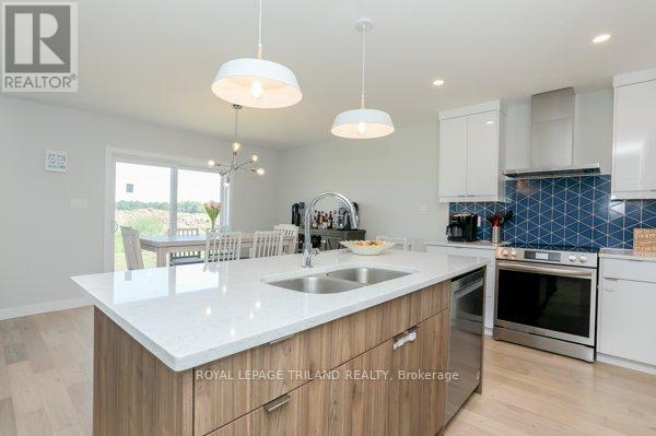 17 Evylean Court, St. Thomas, Ontario  N5R 0P6 - Photo 12 - X13044434