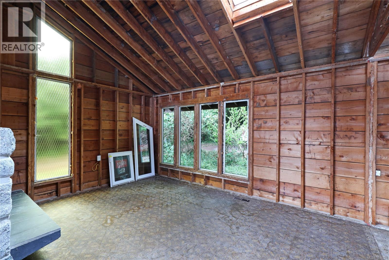 7884 Lenwood Rd, Merville, British Columbia  V9J 1V4 - Photo 18 - 1033229