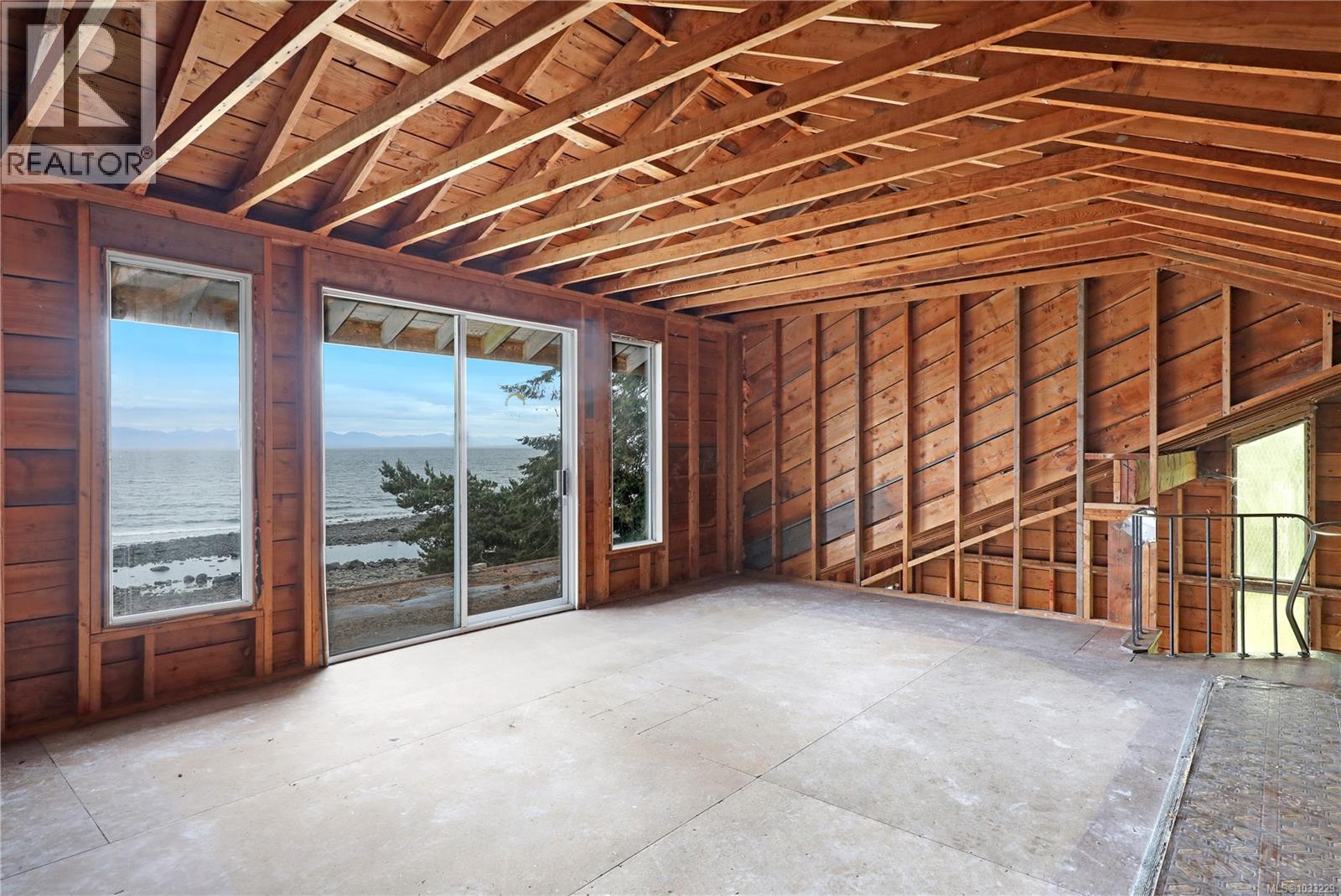 7884 Lenwood Rd, Merville, British Columbia  V9J 1V4 - Photo 43 - 1033229