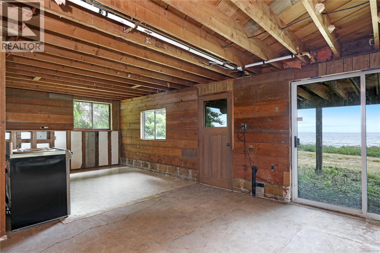 7884 Lenwood Rd, Merville, British Columbia  V9J 1V4 - Photo 45 - 1033229