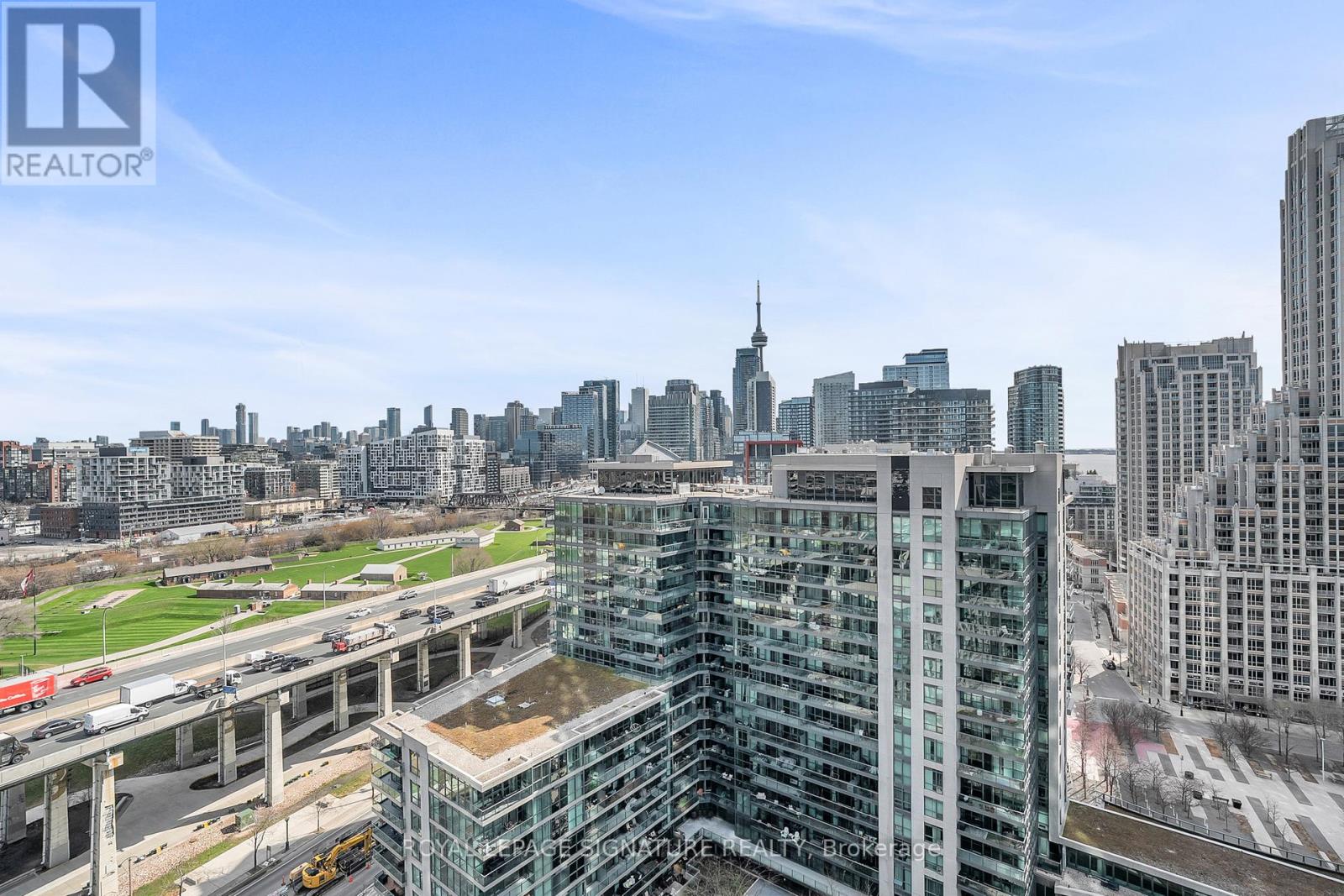 1903 - 219 Fort York Boulevard, Toronto, Ontario  M5V 1B1 - Photo 22 - C13044394