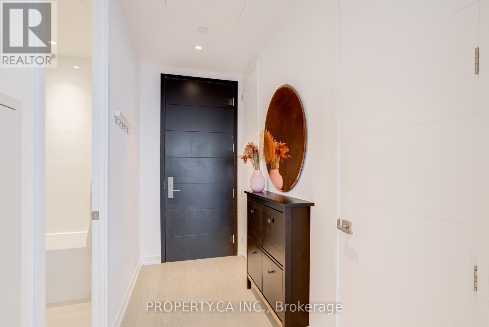 5308 - 488 University Avenue, Toronto, Ontario  M5G 0C1 - Photo 2 - C13044400